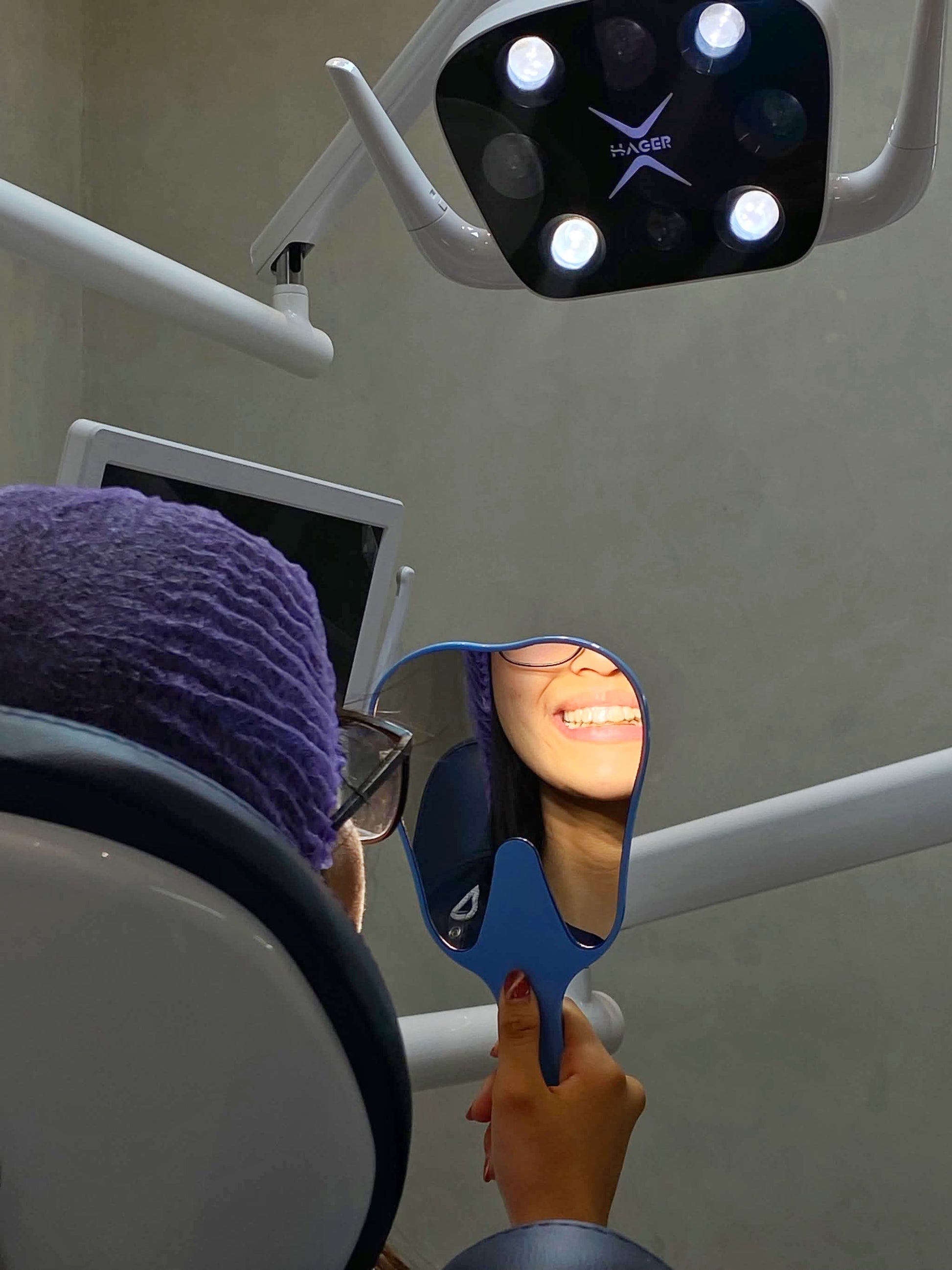 Discreet clear retainers for teeth alignment maintenance at Quezon City dental clinic Easethetic Dental Lounge